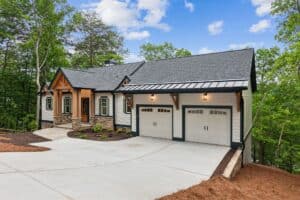 2307 Tamarack Drive — photo 5