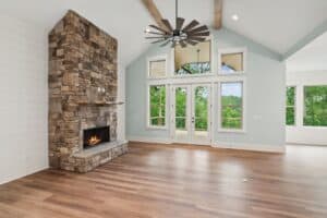 2307 Tamarack Drive — photo 8